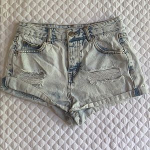 Pull&Bear Light Wash Ripped Denim Shorts